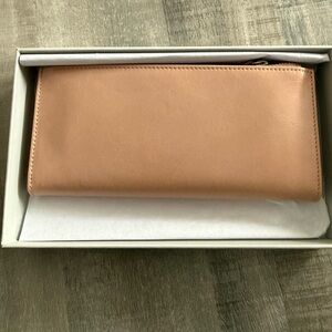 Status Anxiety Dakota Wallet